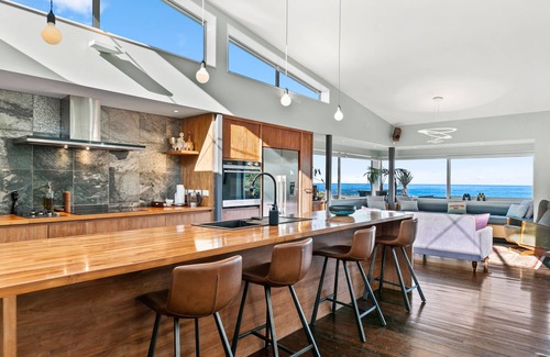 Houghton Bay House | Amazing home with all day sun and mesmerizing sea views out to the cook strait.