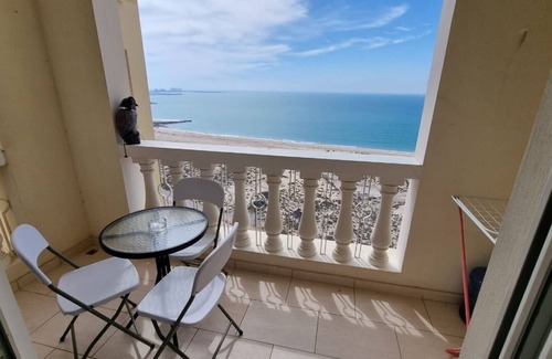 Al Hamra Village Apartment | Amazing Lagoon View 5 min from the beach