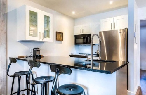 Mont-Tremblant Condo | Amazing Lake/Mountain View 5min to Tremblant(439)