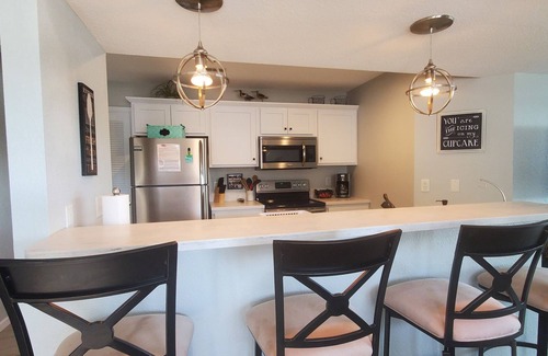 Lakeland Condo | AMAZING LAKE VIEW! GORGEOUS SUNSET! ON MAIN CHANNEL! 3BR/2BA-SLEEPS 6-8