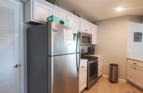 Lakeland Condo | AMAZING LAKE VIEW! GORGEOUS SUNSET! ON MAIN CHANNEL! 3BR/2BA-SLEEPS 6-8
