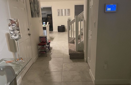 Miami Lakes House | Amazing Lakefront Home, Central Location