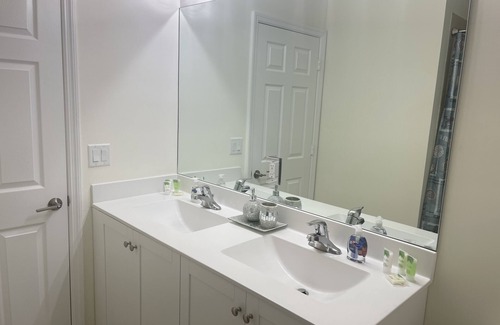 Miami Lakes House | Amazing Lakefront Home, Central Location