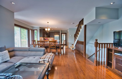 Mont-Tremblant House | Amazing Location in Tremblant - Pool Access & Golf Course Views
