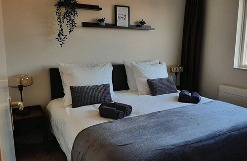 Almere House | Amazing location close to Amsterdam.