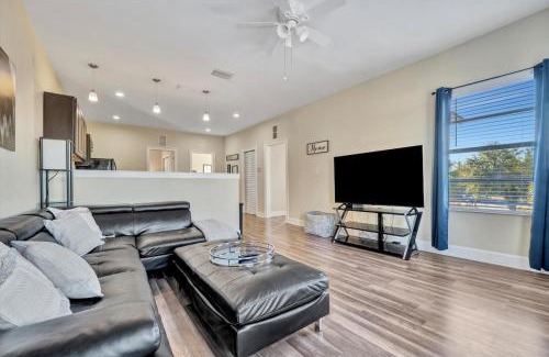 Tampa Heights House | Amazing Location Downtown Tampa WorkSpace