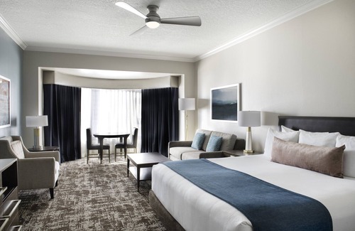 Gaslamp Quarter Resort | Amazing Location right in Downtown Gaslamp District