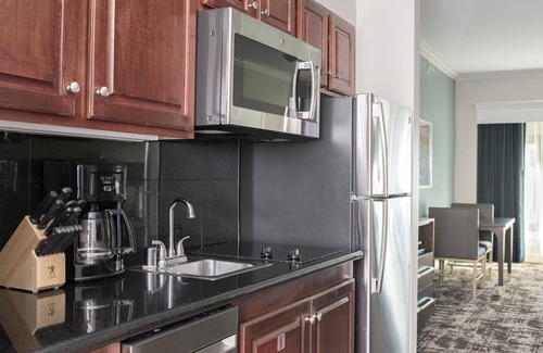 Gaslamp Quarter Resort | Amazing Location right in Downtown Gaslamp District