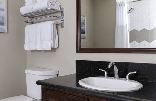 Gaslamp Quarter Resort | Amazing Location right in Downtown Gaslamp District