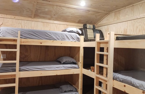 Holcomb Resort | Amazing Lodge and cabins for a Retreat on 43 acres. Make it your private escape.