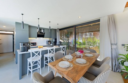 Faralya Villa | Amazing, Luxurious, Villa Bali Faralya By Luxury Group