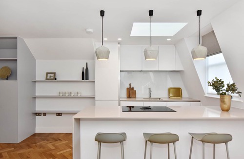 Mayfair Apartment | Amazing Mayfair 2 Bed £6 million AC Terrace Wi-Fi