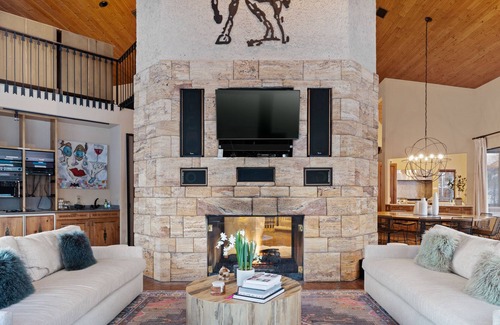 Timber Ridge House | Amazing mountain & golf view home with easy access to biking & skiing - hot tub