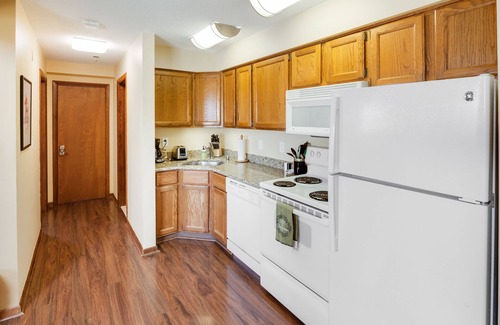 Killington Condo | Amazing Mountain Condo - Right across the street to Killington Resort