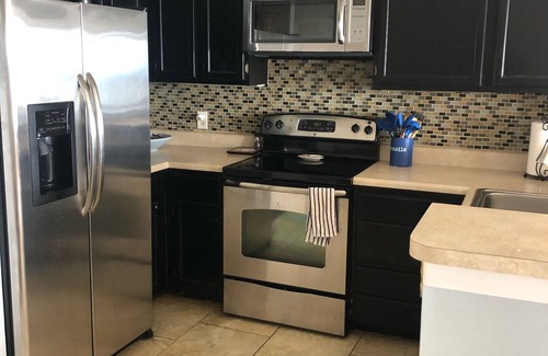 Nellysford Condo | Amazing Mountain views - Ski In Ski Out - Wifi - fireplace - Pets OK