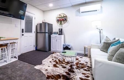 Deep Gap Apartment | Amazing Mountain Views, located on the Blue Ridge Parkway & Mountain-Sea Trail