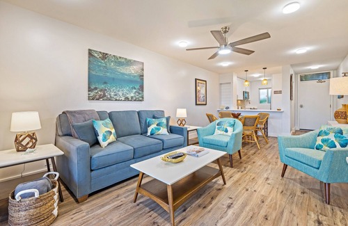 Kihei Condo | Amazing Ocean/Beach Front, Pool Side, Ground Floor Remodeled 2 Bdr 2 Bath Condo