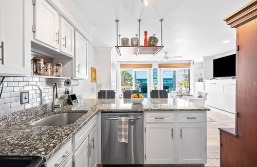 Seagrove Beach Condo | Amazing Ocean Views /Community Pool - Just steps away from the beach!