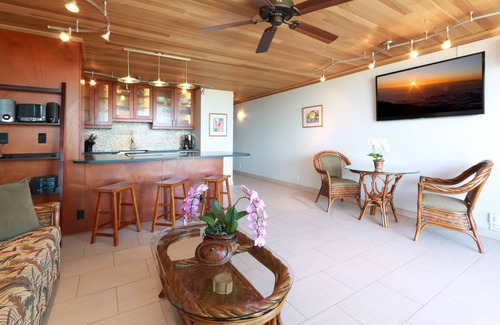 Kihei Condo | Amazing Ocean View, In Kihei, Top Floor, AC, Across St from beach