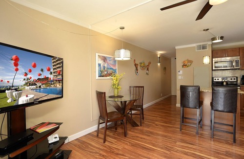 Kihei Condo | Amazing Ocean Views - Steps To Beach - Pool closed 9/8/25 - 9/18/25