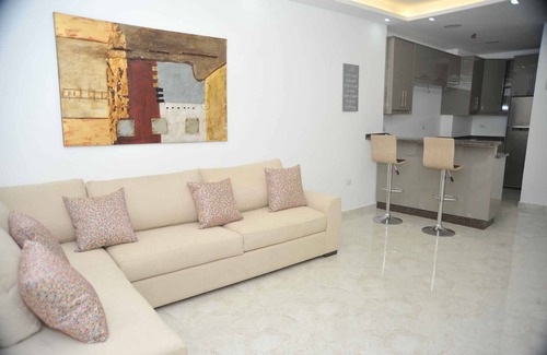 Al Abdali Apartment | Amazing one Bedroom Apartment in Amman, Elwebdah 4
