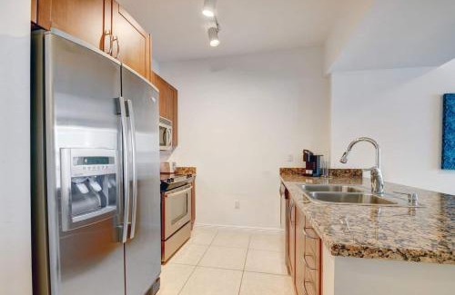 Boynton Beach House | Amazing One-bedroom In Casa Costa!beach Pass Inc!