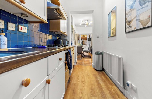 Stratford and New Town House | Amazing property in Stratford - ZONE 2