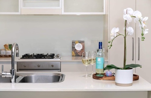 Brisbane Central Business District Apartment | Amazing River & City Views|Large Family Apartment