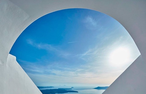 Imerovigli Villa | Amazing Santorini Villa | Caldera Serene House | 3 Bedrooms | Private Plunge.