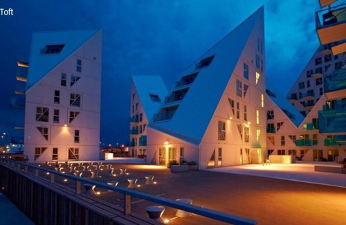 Aarhus C Apartment | Amazing sea view apartment (The Iceberg), Aarhus C