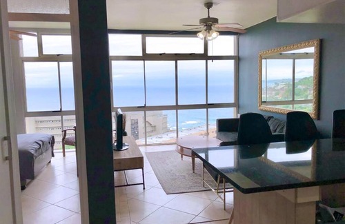 Ballito Apartment | AMAZING SEA VIEW APARTMENT IN BALLITO