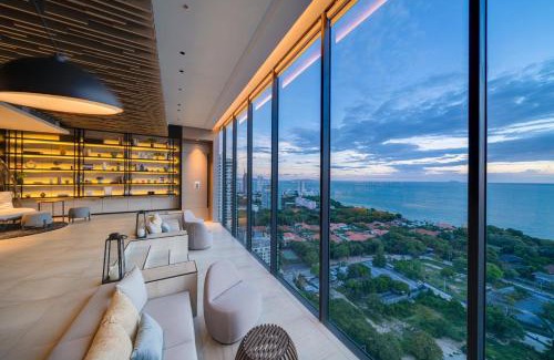 Pratumnak Hill Apartment | Amazing Sea View - Best Location