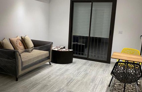 Halq al Wadi Apartment | Amazing sea view luxury guest house
