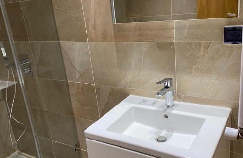 Halq al Wadi Apartment | Amazing sea view luxury guest house