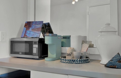 Coconut Grove Apartment | Amazing SEA VIEW Studio