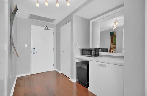 Coconut Grove Apartment | Amazing SEA VIEW Studio