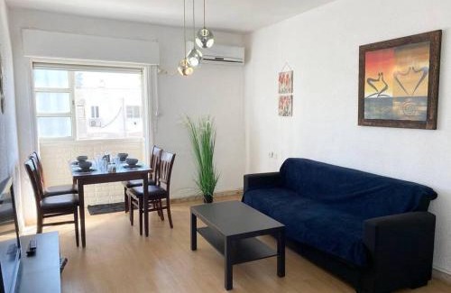 Kiryat Yam Apartment | Amazing see breeze in Kiryat Ym