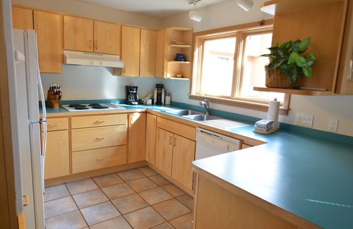 Peak 9 House | Amazing Ski in/Ski out Cedars Townhouse in Breck-Short Walk to Main St.