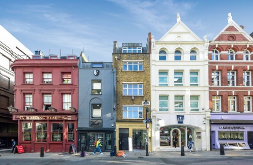 Farringdon Apartment | Amazing Studio Flat In London