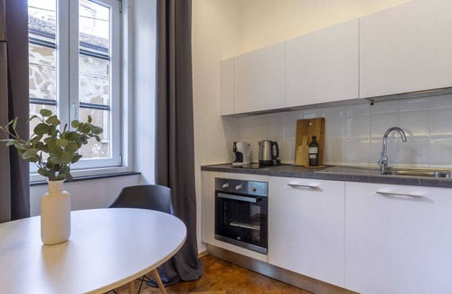 Trieste City Centre Apartment | Amazing Studio in the City Center ★ Fast Wifi
