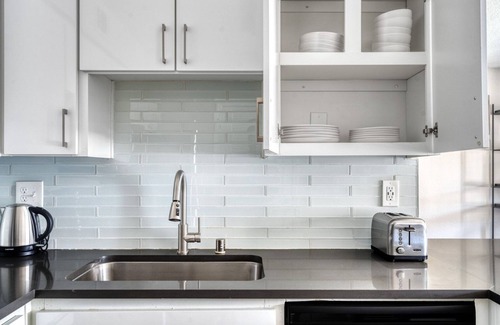 Sunnyvale Apartment | Amazing Sunnyvale 1BR w/Gym, Pool & BBQ, walk to Apple, by Blueground