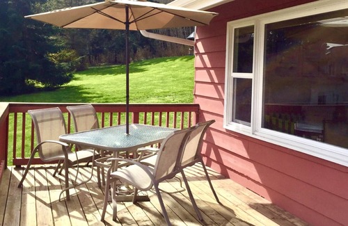 Greenbank House | Amazing Sunrises & Pet Friendly!