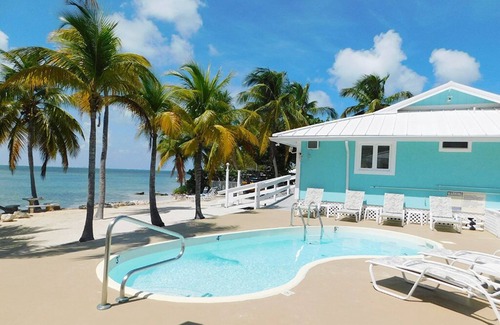 Rum Point House | Amazing Sunset, Beachfront, Waterfront, Gorgeous Ocean Views with Private Pool