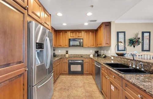 Pensacola Beach Condo | Amazing Sunset and Water Views. Just a few Summer dates still available!