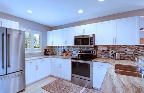 Rural Estates House | Amazing tropical view villa with heated salted water pool/spa & game room