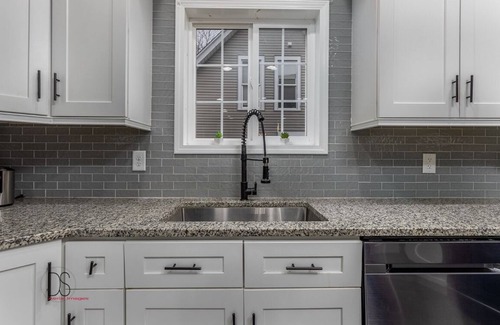 Ottawa Villa | Amazing Victorian Home Located in Ottawa