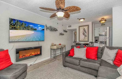 Garden City Apartment | Amazing View of Inlet, Steps from Ocean - Pool & Hot Tub - Garden City Pier