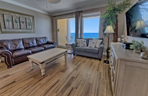 Lower Grand Lagoon Condo | Amazing View! - Treasure Island Beachfront - Sleeps 8