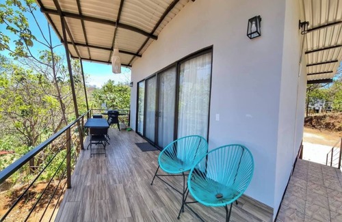 Rio Seco Villa | Amazing views from a hilltop 30 minutes to Tamarindo/10 minutes to Avellanas