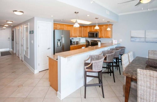 Gulf Shores Condo | Amazing views from Sanibel on West Beach large balcony